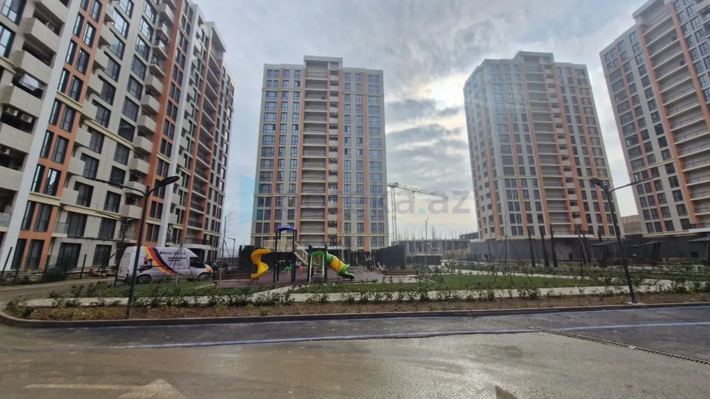 Satılır 3 otaqlı yeni tikili 71 m²