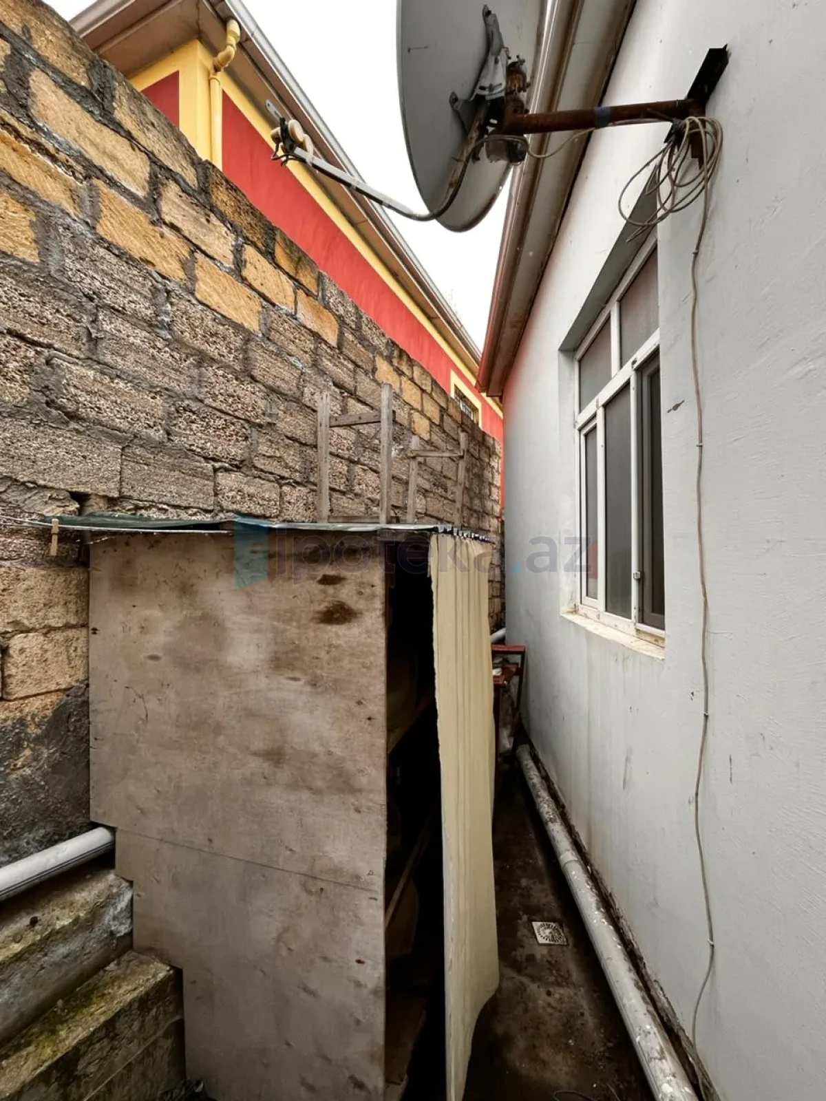 Satılır 4 otaqlı həyət evi 85 m²