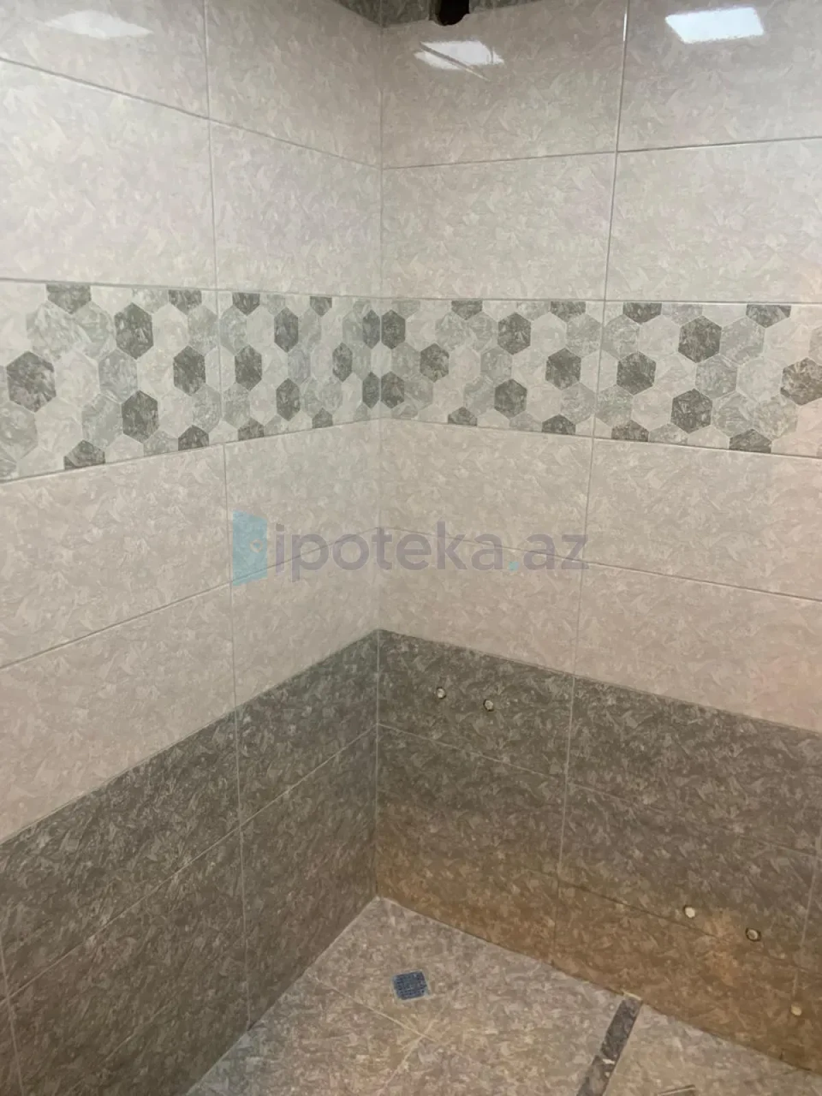 Satılır 2 otaqlı köhnə tikili 37 m²