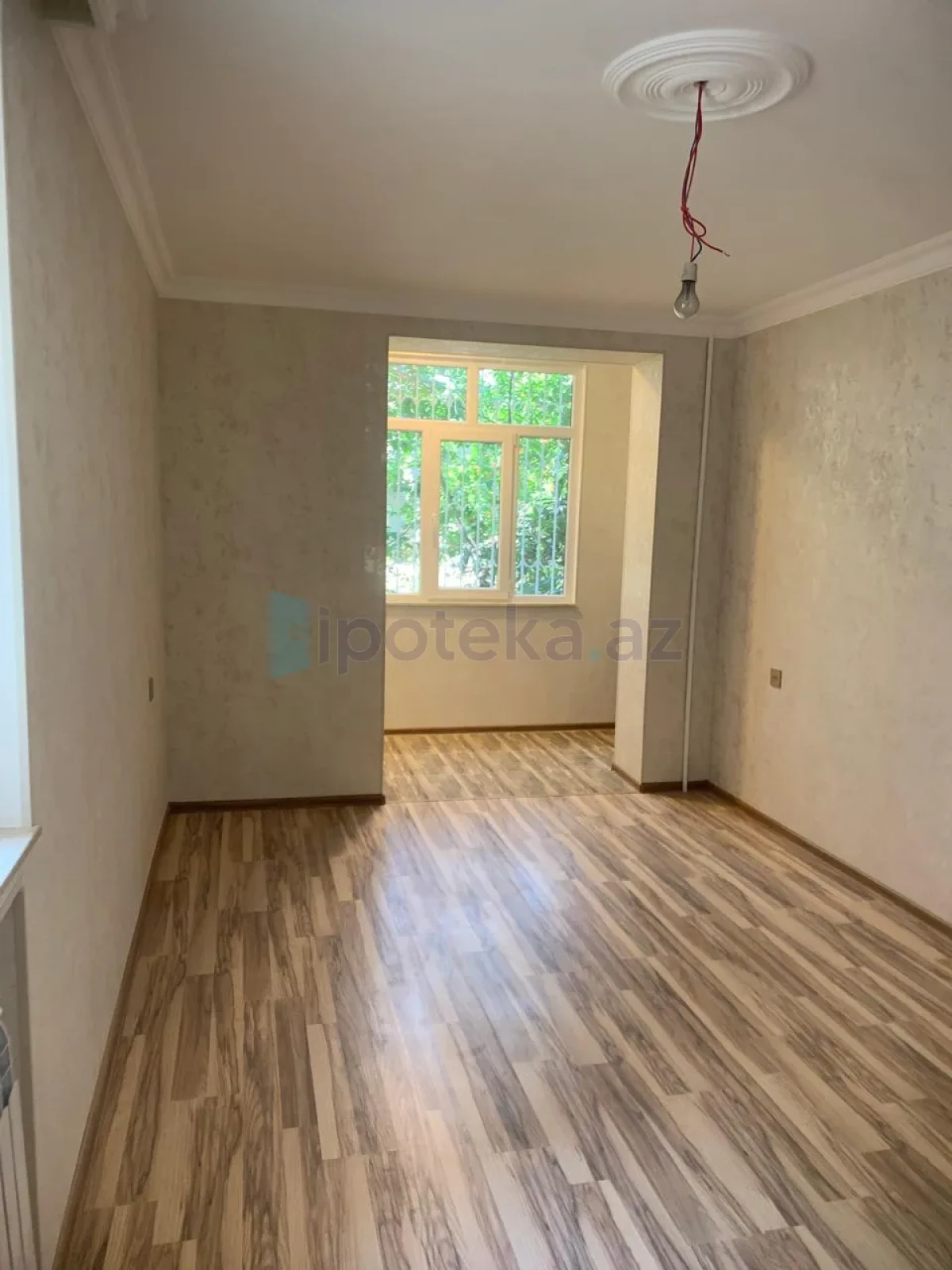 Satılır 2 otaqlı köhnə tikili 37 m²