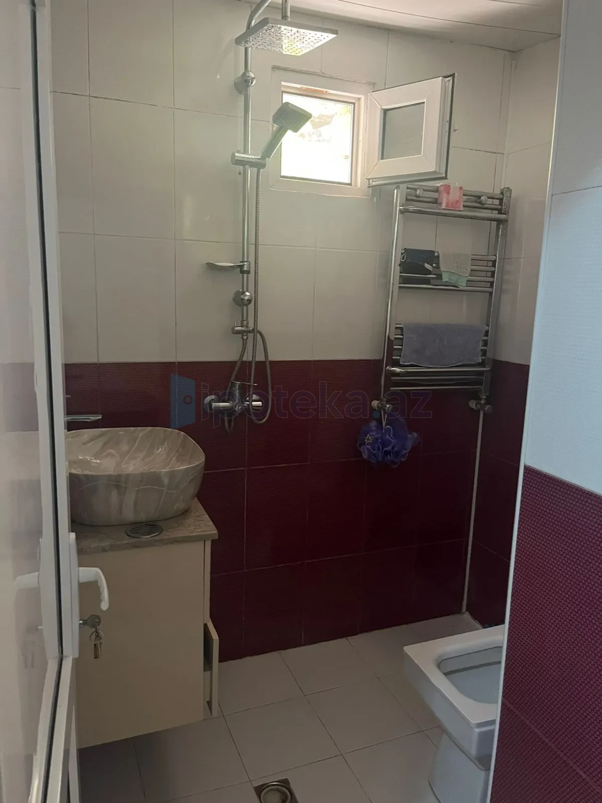 Satılır 5 otaqlı həyət evi 150 m²