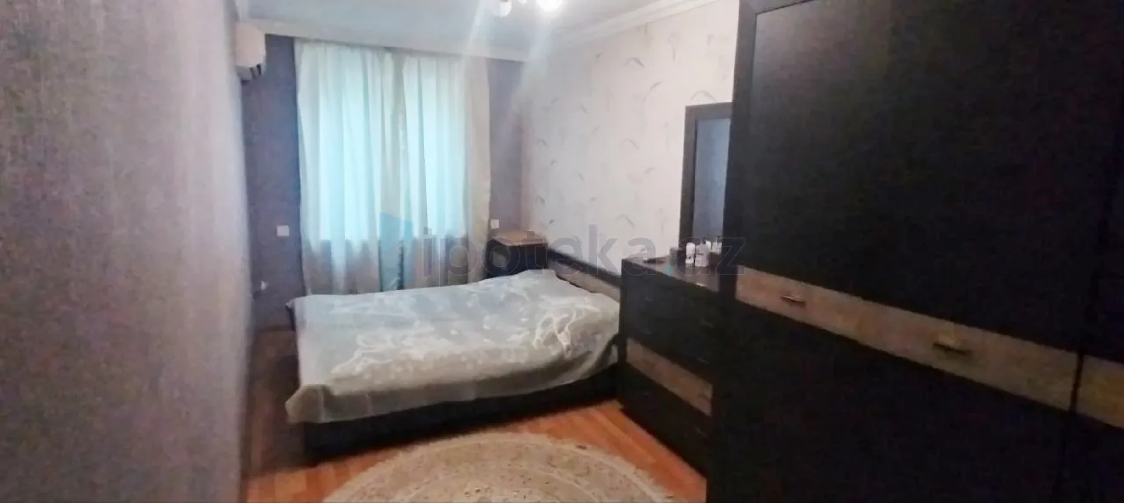 Satılır 3 otaqlı köhnə tikili 70 m²