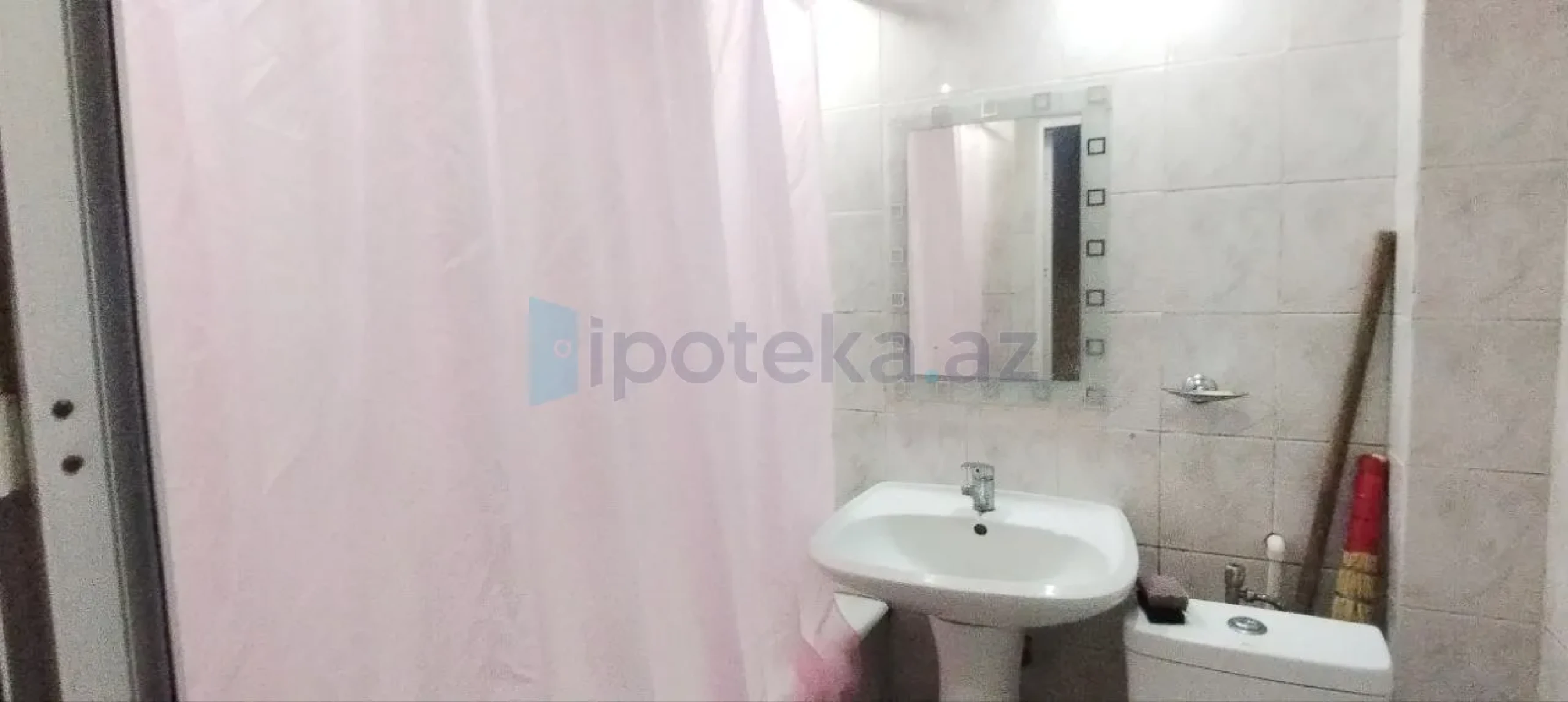 Satılır 3 otaqlı köhnə tikili 70 m²