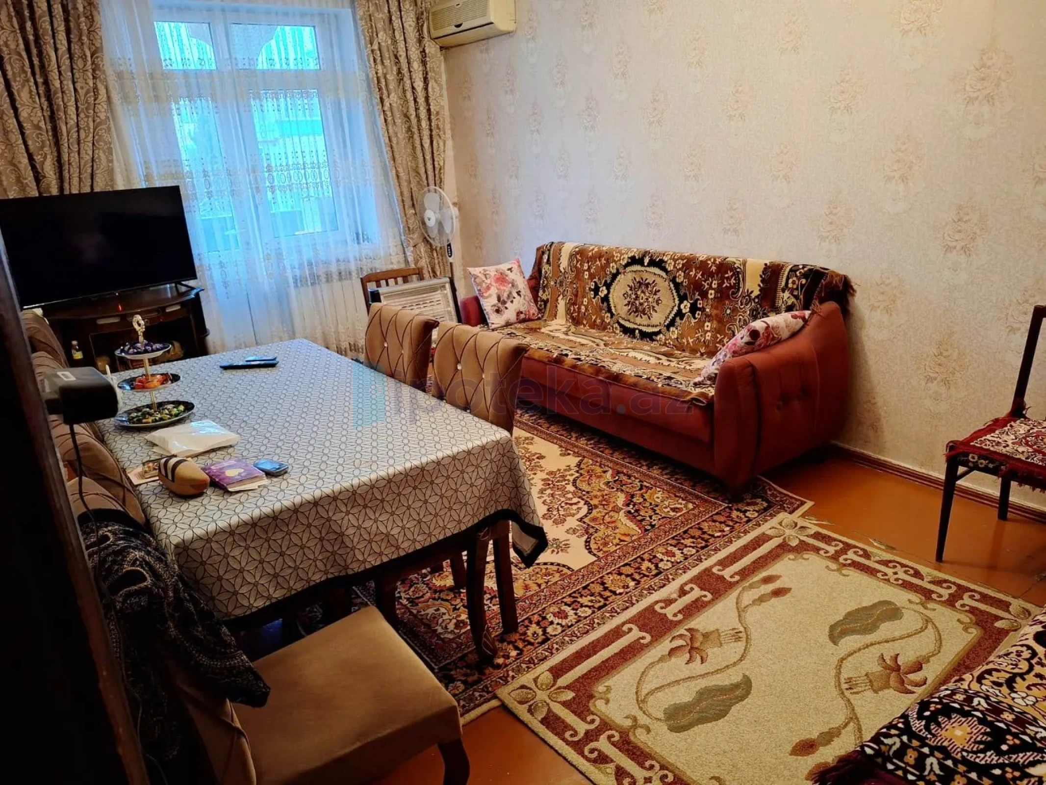 Satılır 2 otaqlı köhnə tikili 70 m²