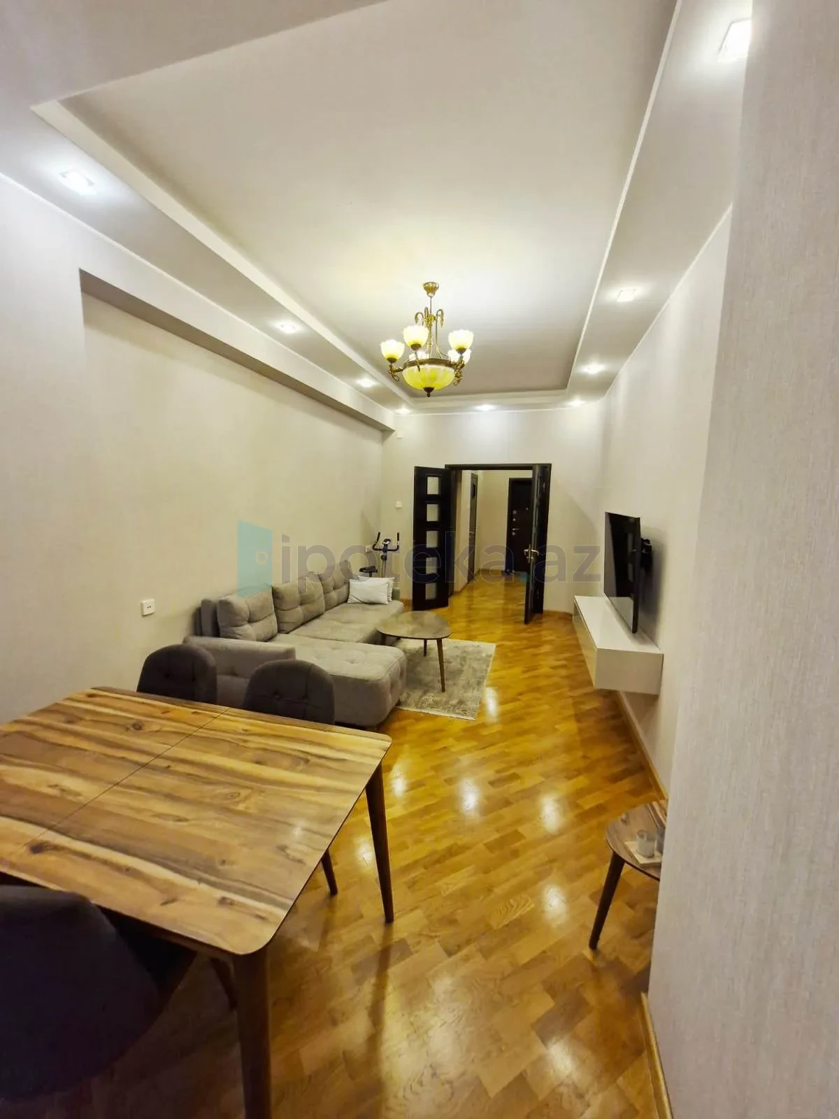 Satılır 2 otaqlı yeni tikili 92 m²
