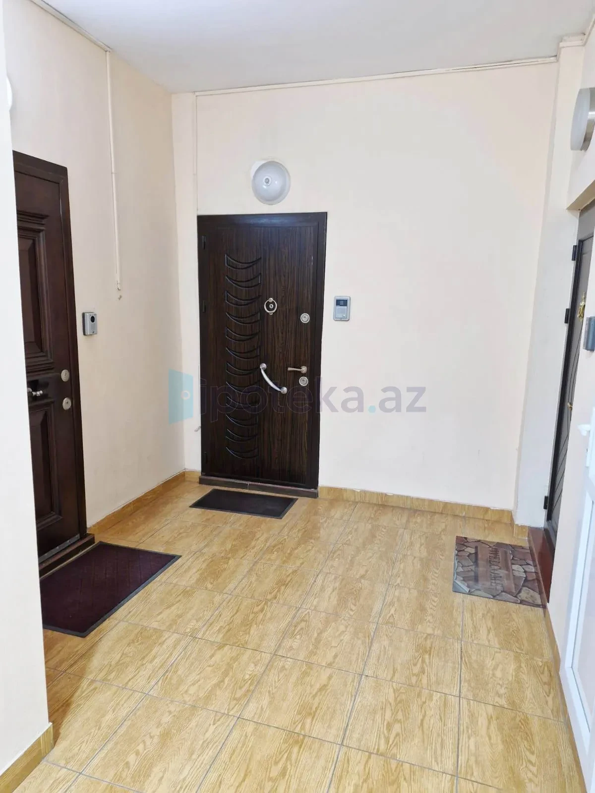 Satılır 2 otaqlı yeni tikili 92 m²