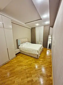 Satılır 2 otaqlı yeni tikili 92 m²