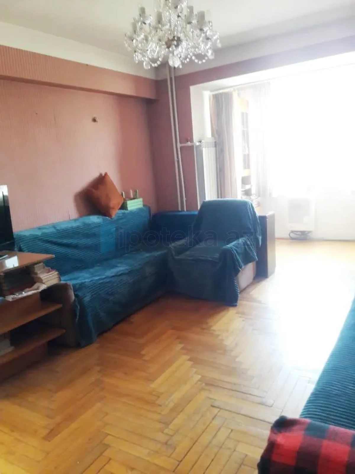 Satılır 3 otaqlı köhnə tikili 90 m²