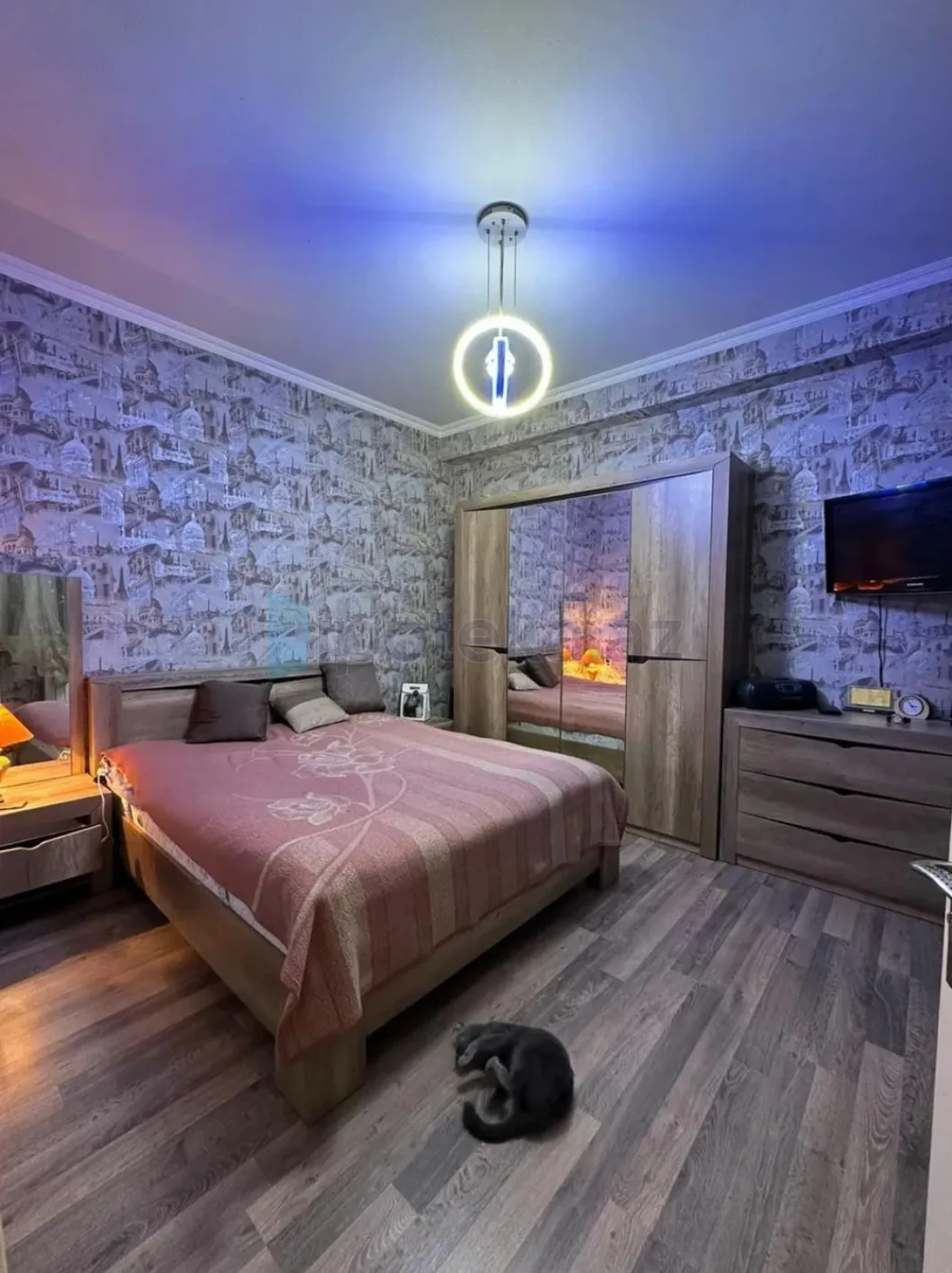 Satılır 3 otaqlı yeni tikili 100 m²