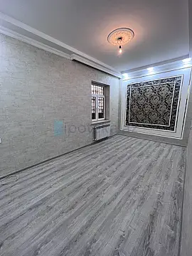 Satılır 3 otaqlı köhnə tikili 112 m²