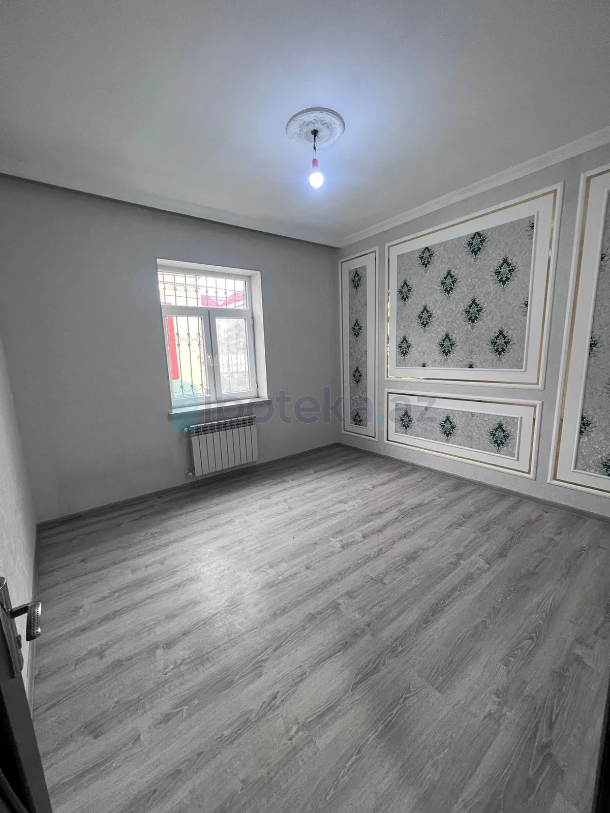 Satılır 3 otaqlı köhnə tikili 112 m²