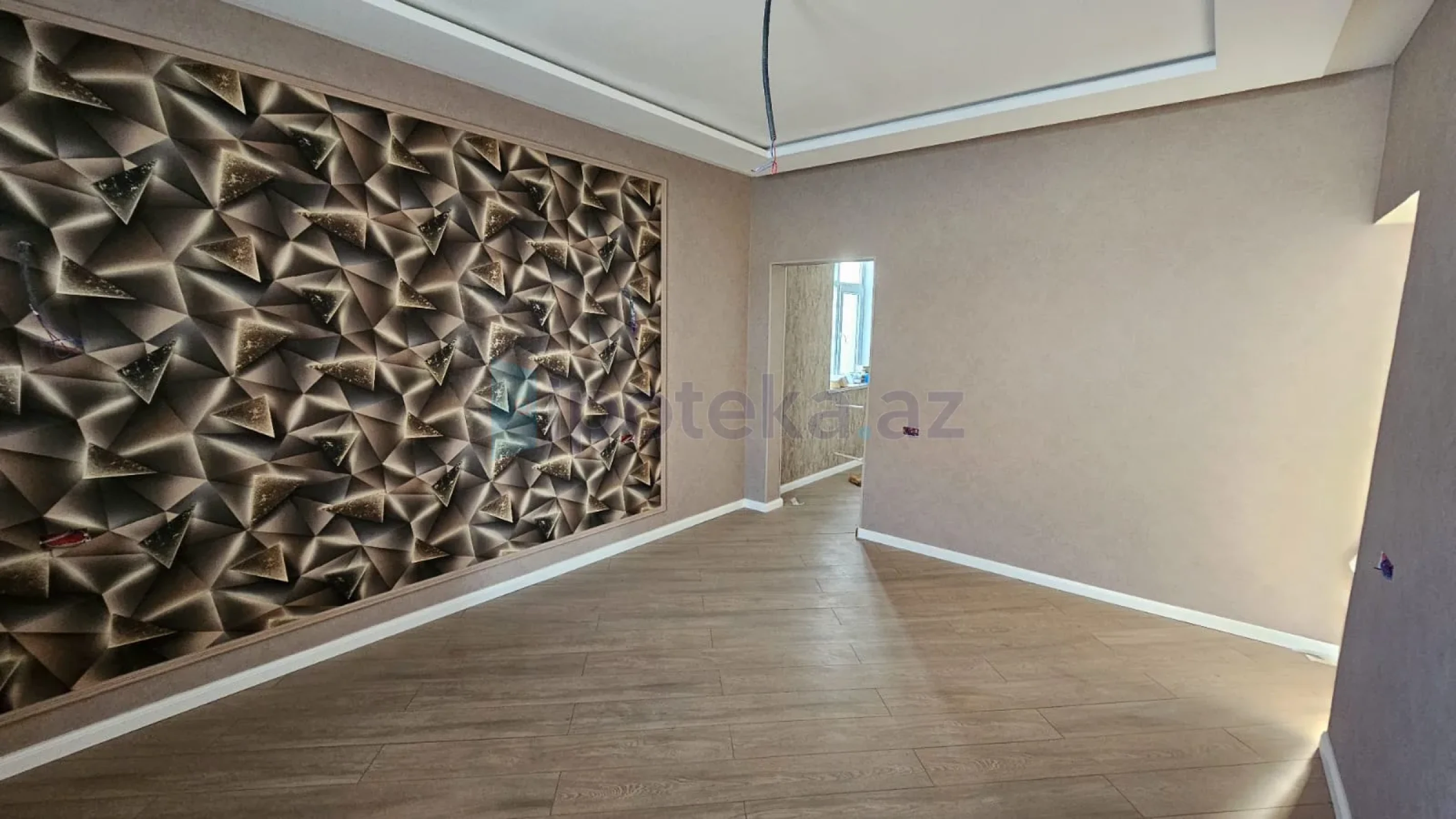 Satılır 5 otaqlı həyət evi 200 m²