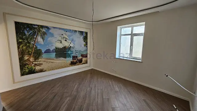 Satılır 5 otaqlı həyət evi 200 m²