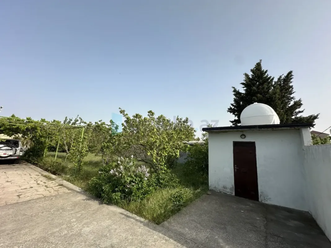 Satılır 5 otaqlı həyət evi 100 m²