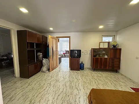 Satılır 5 otaqlı həyət evi 100 m²