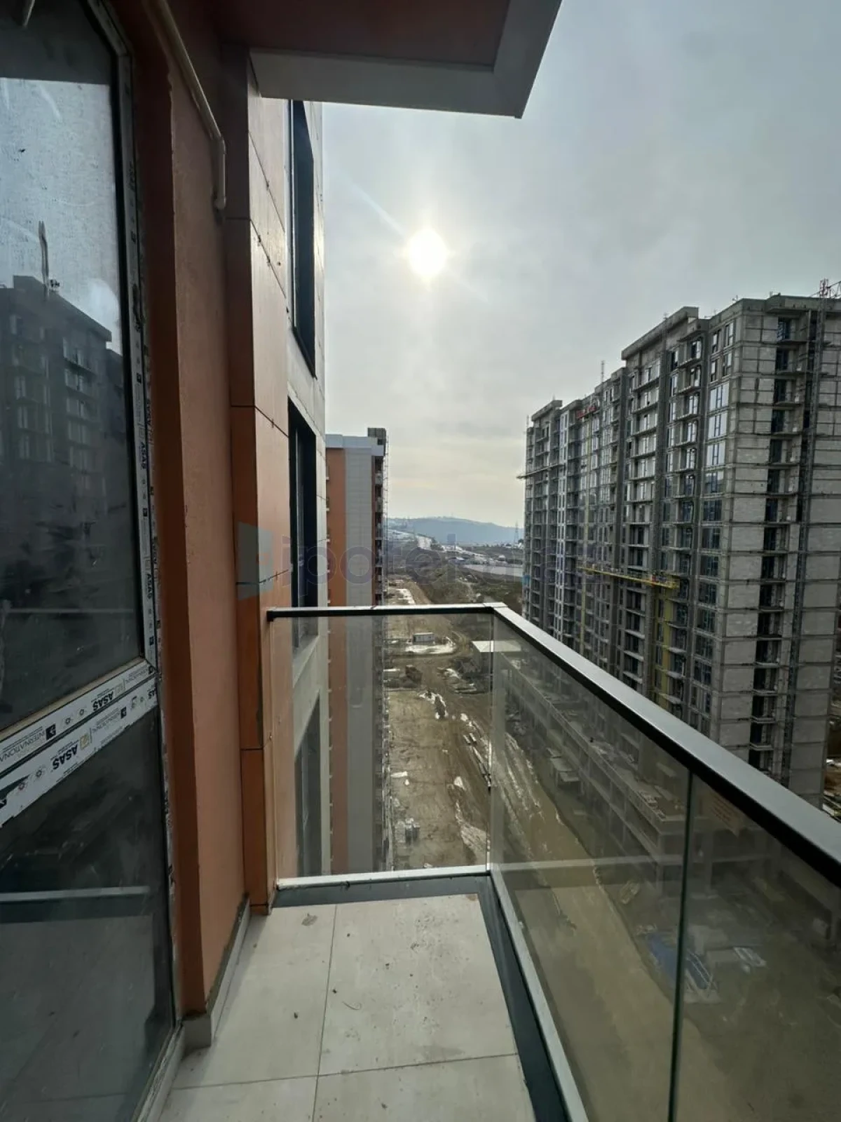 Satılır 2 otaqlı yeni tikili 63.99 m²