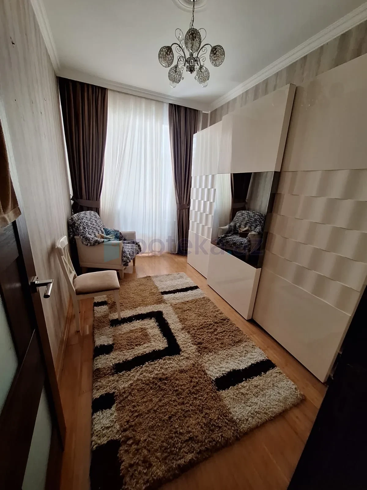 Satılır 3 otaqlı yeni tikili 88 m²