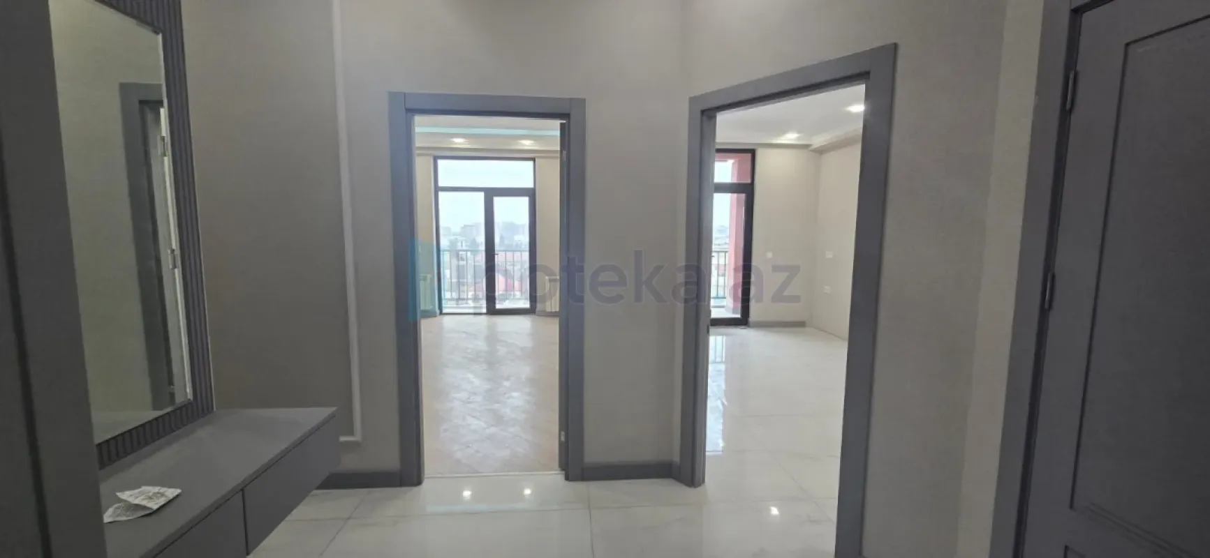 Satılır 3 otaqlı yeni tikili 112 m²