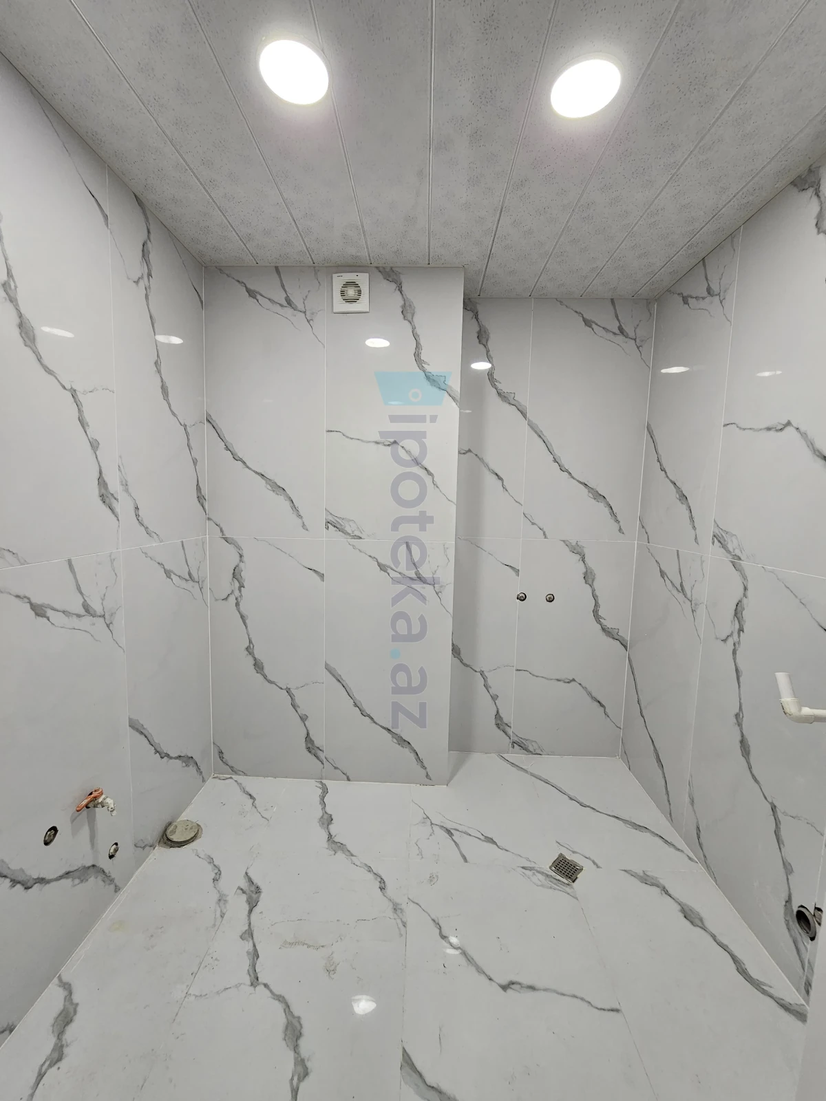 Satılır 2 otaqlı yeni tikili 50 m²