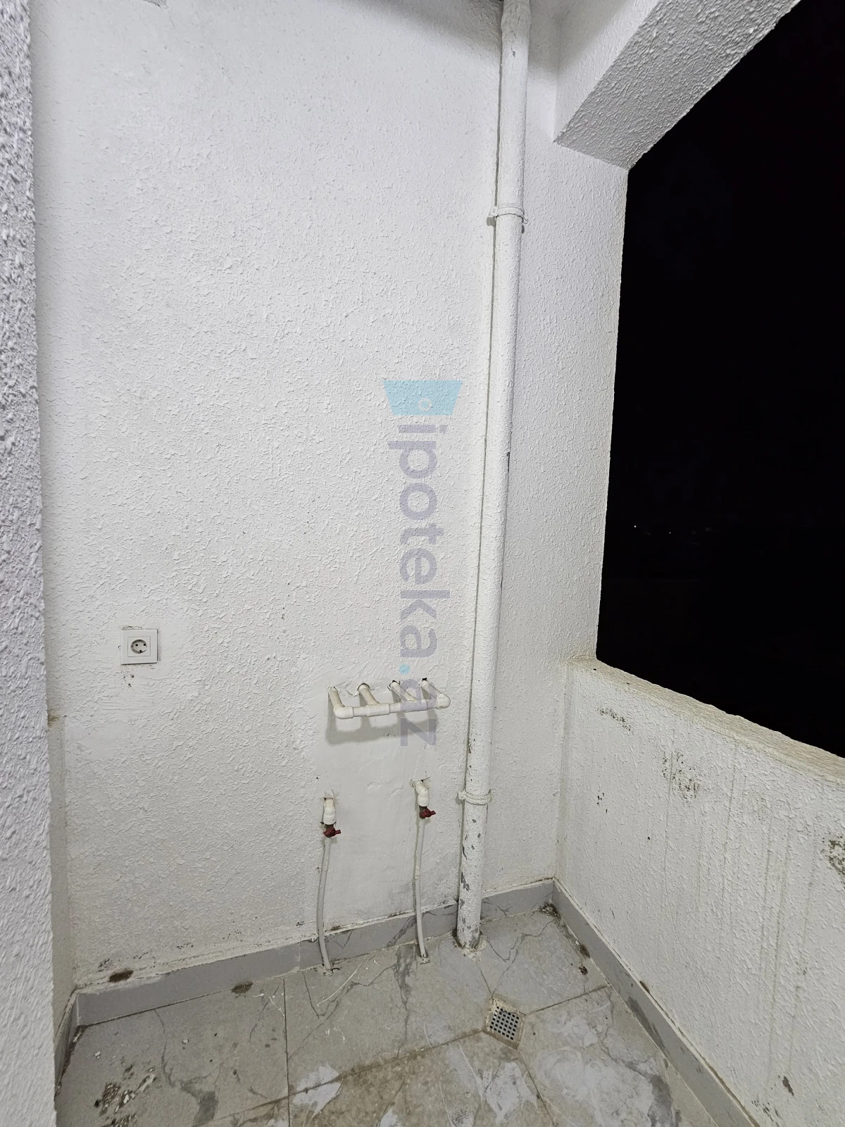 Satılır 2 otaqlı yeni tikili 50 m²