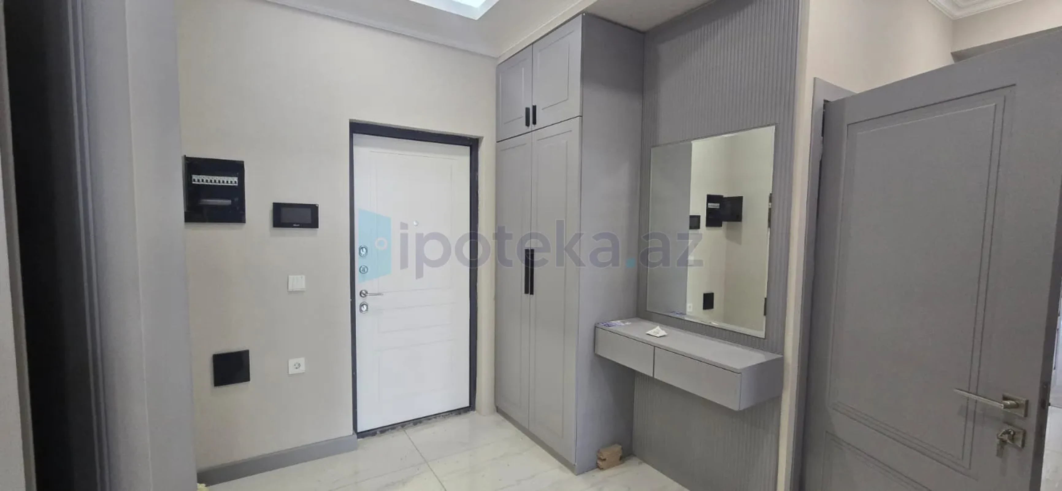 Satılır 3 otaqlı yeni tikili 112 m²