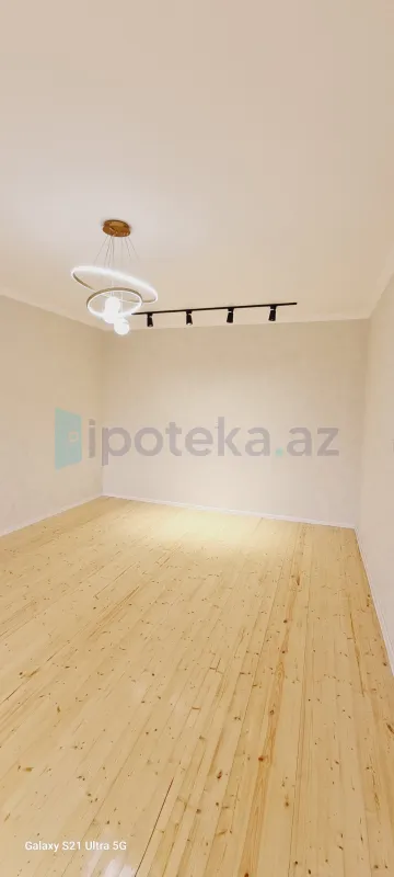 Satılır 5 otaqlı həyət evi 220 m²