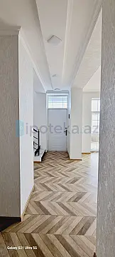 Satılır 5 otaqlı həyət evi 220 m²