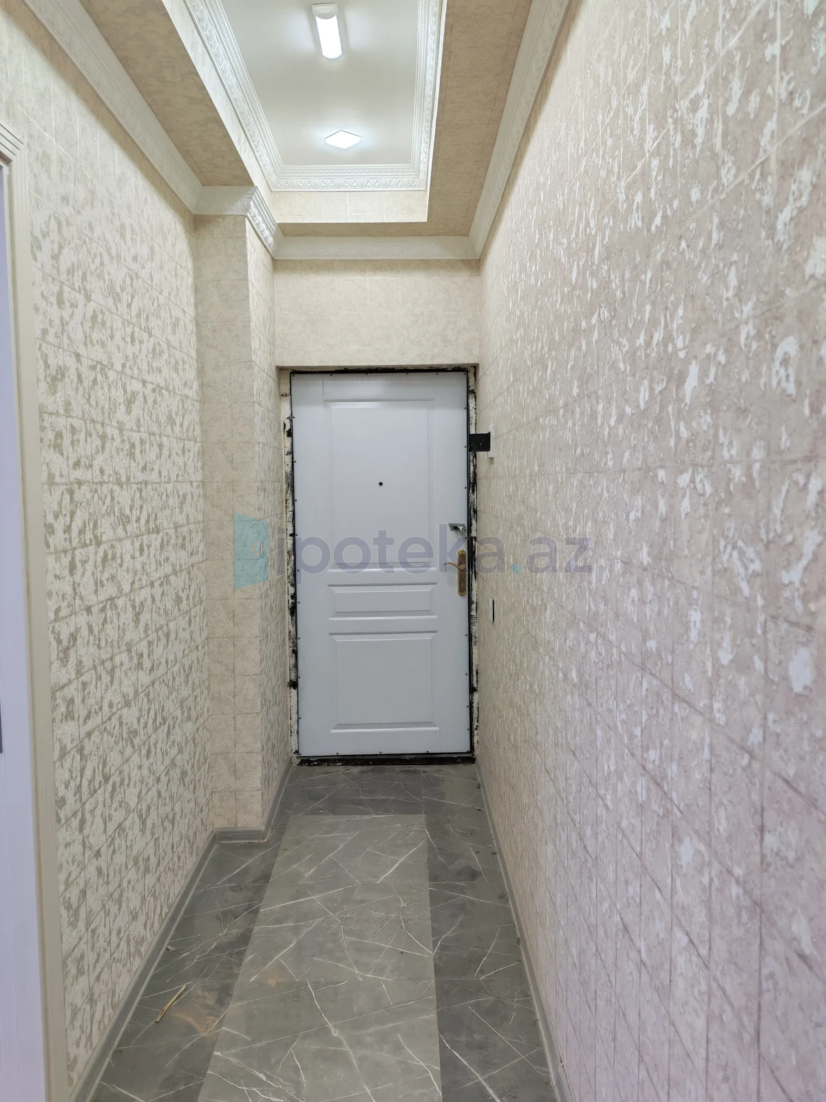 Satılır 3 otaqlı yeni tikili 62 m²