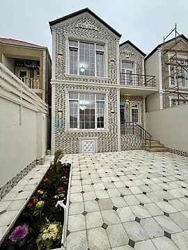 Satılır 5 otaqlı həyət evi 180 m²