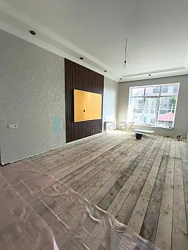 Satılır 5 otaqlı həyət evi 220 m²