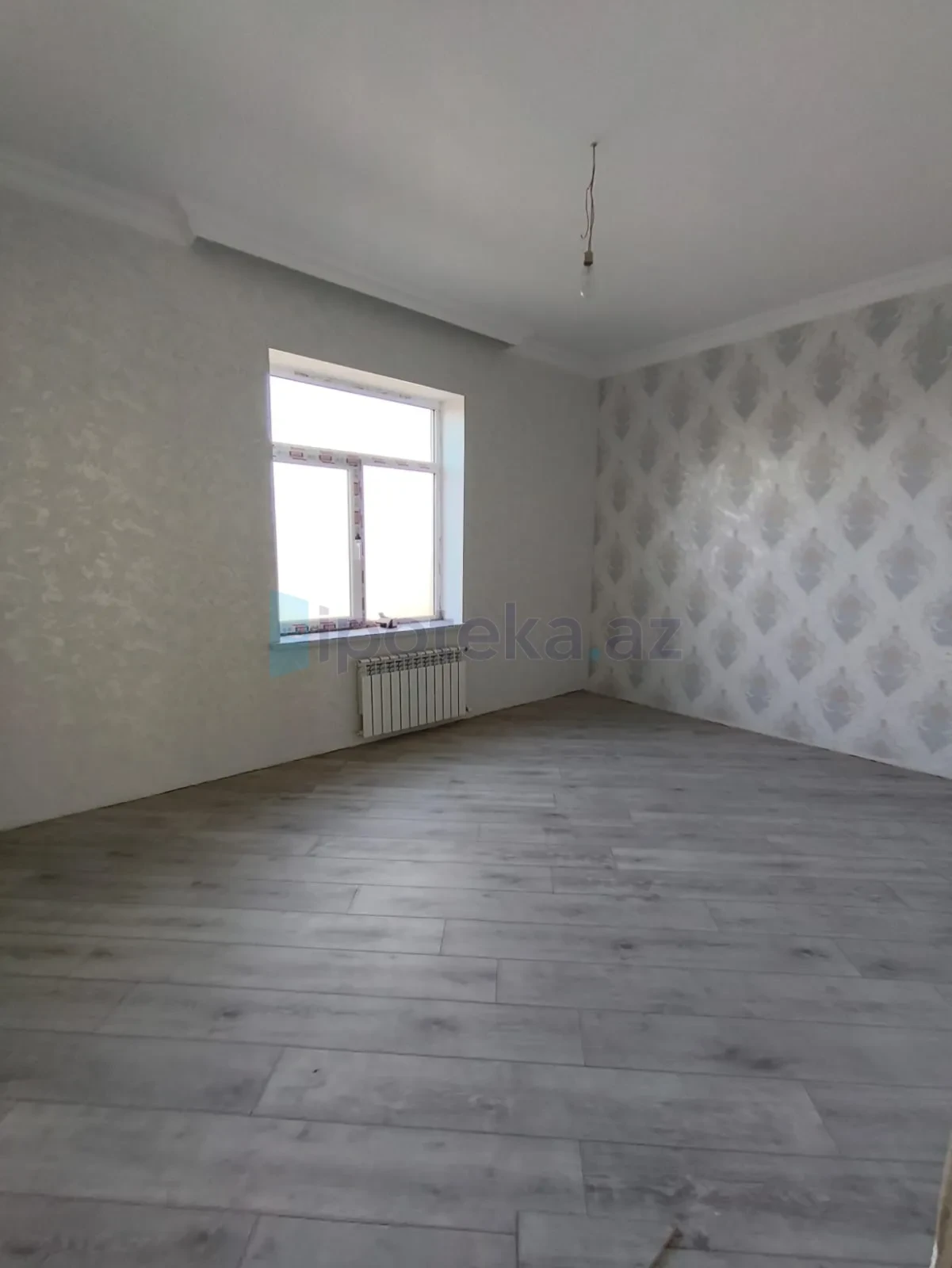 Satılır 5 otaqlı həyət evi 220 m²