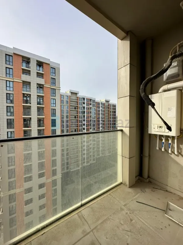 Satılır 3 otaqlı yeni tikili 85.7 m²