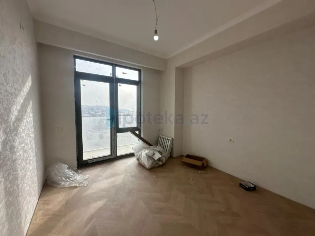 Satılır 3 otaqlı yeni tikili 85.7 m²