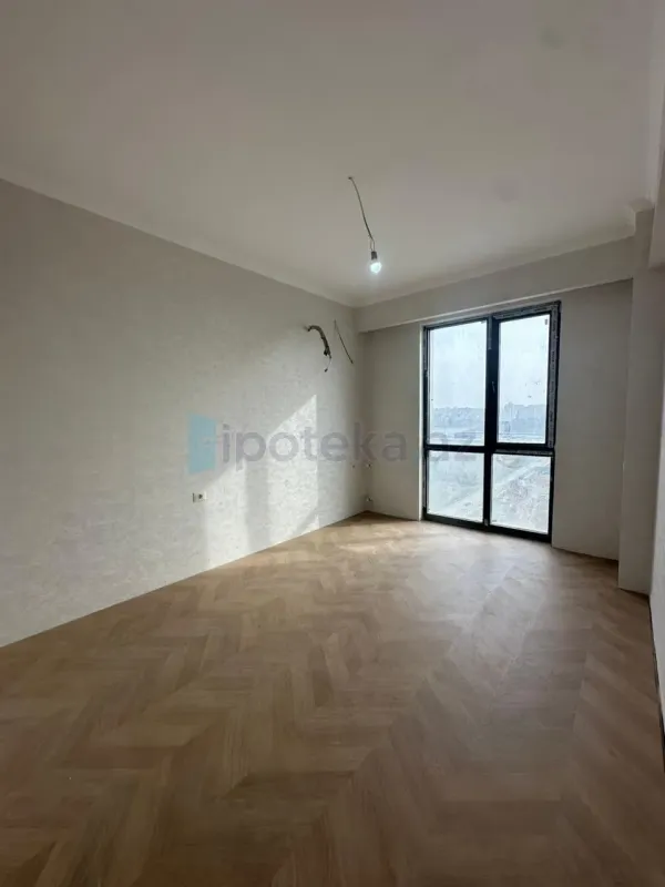 Satılır 3 otaqlı yeni tikili 85.7 m²