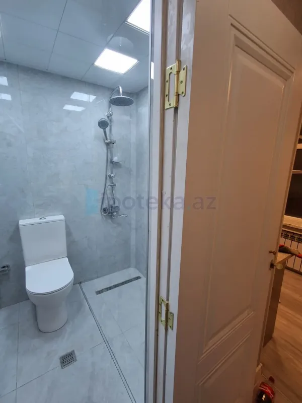 Satılır 2 otaqlı köhnə tikili 30 m²