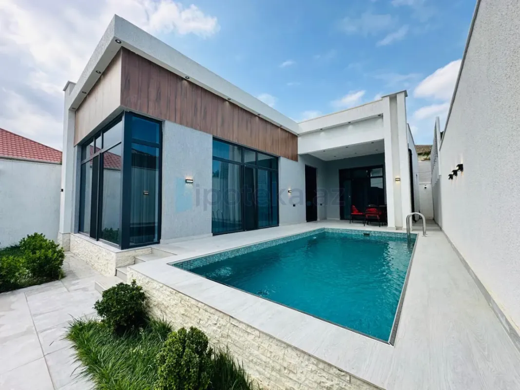 Satılır 4 otaqlı mənzil 160 m²