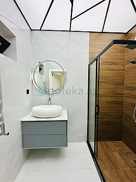 Satılır 4 otaqlı mənzil 160 m²