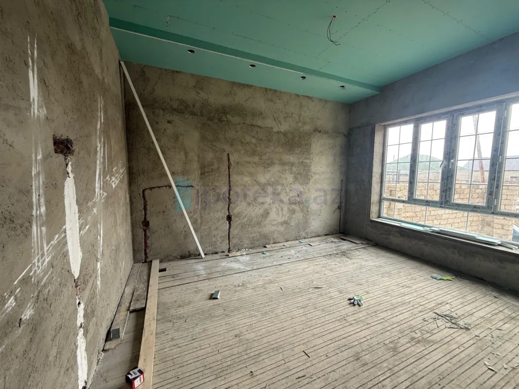 Satılır 3 otaqlı həyət evi 100 m²