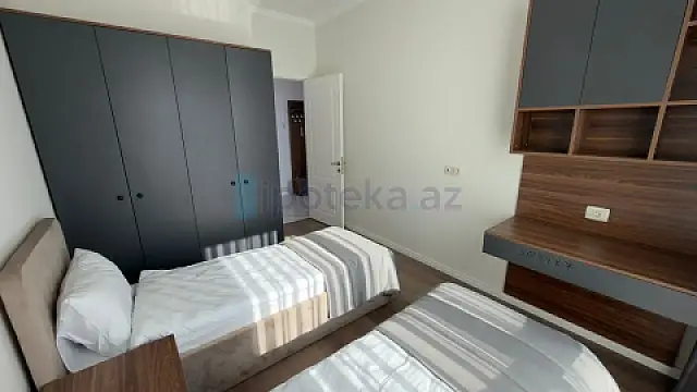 Satılır 3 otaqlı yeni tikili 56 m²
