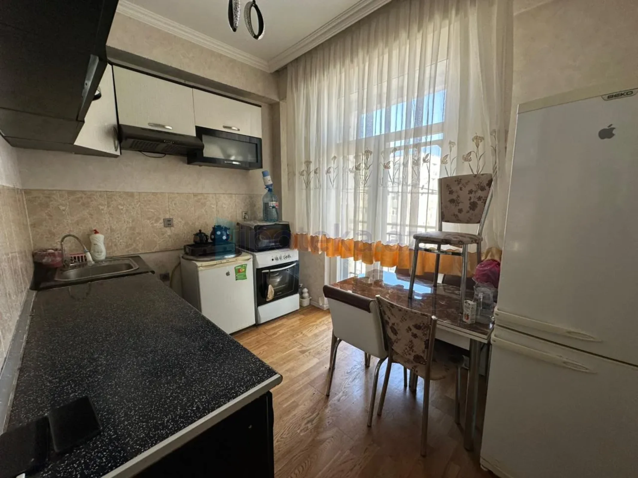 Satılır 2 otaqlı yeni tikili 64 m²