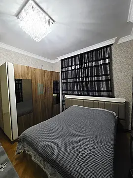 Satılır 6 otaqlı mənzil 350 m²