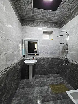 Satılır 6 otaqlı mənzil 350 m²