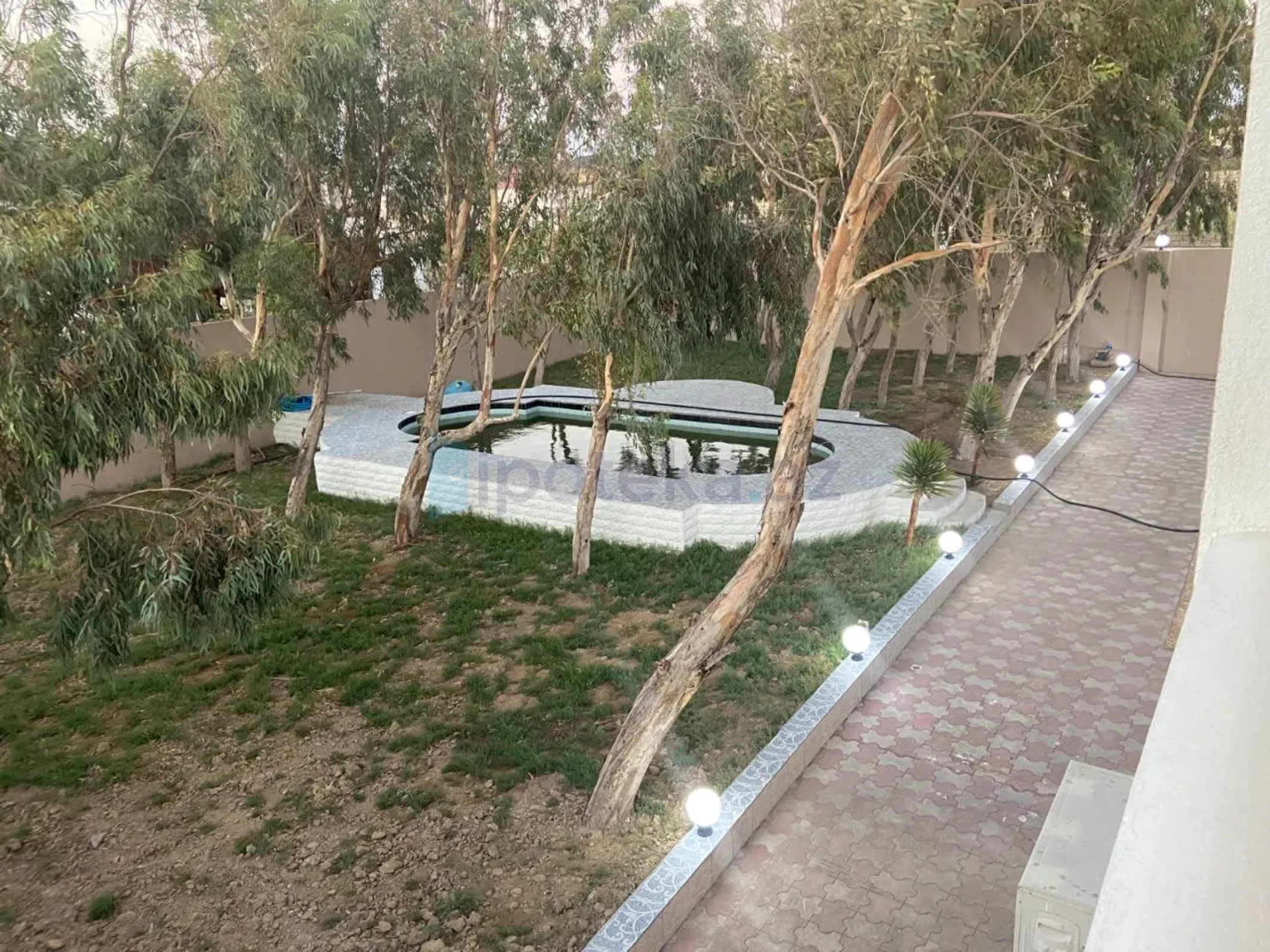 Satılır 4 otaqlı həyət evi 160 m²