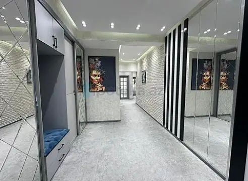 Satılır 3 otaqlı yeni tikili 117 m²