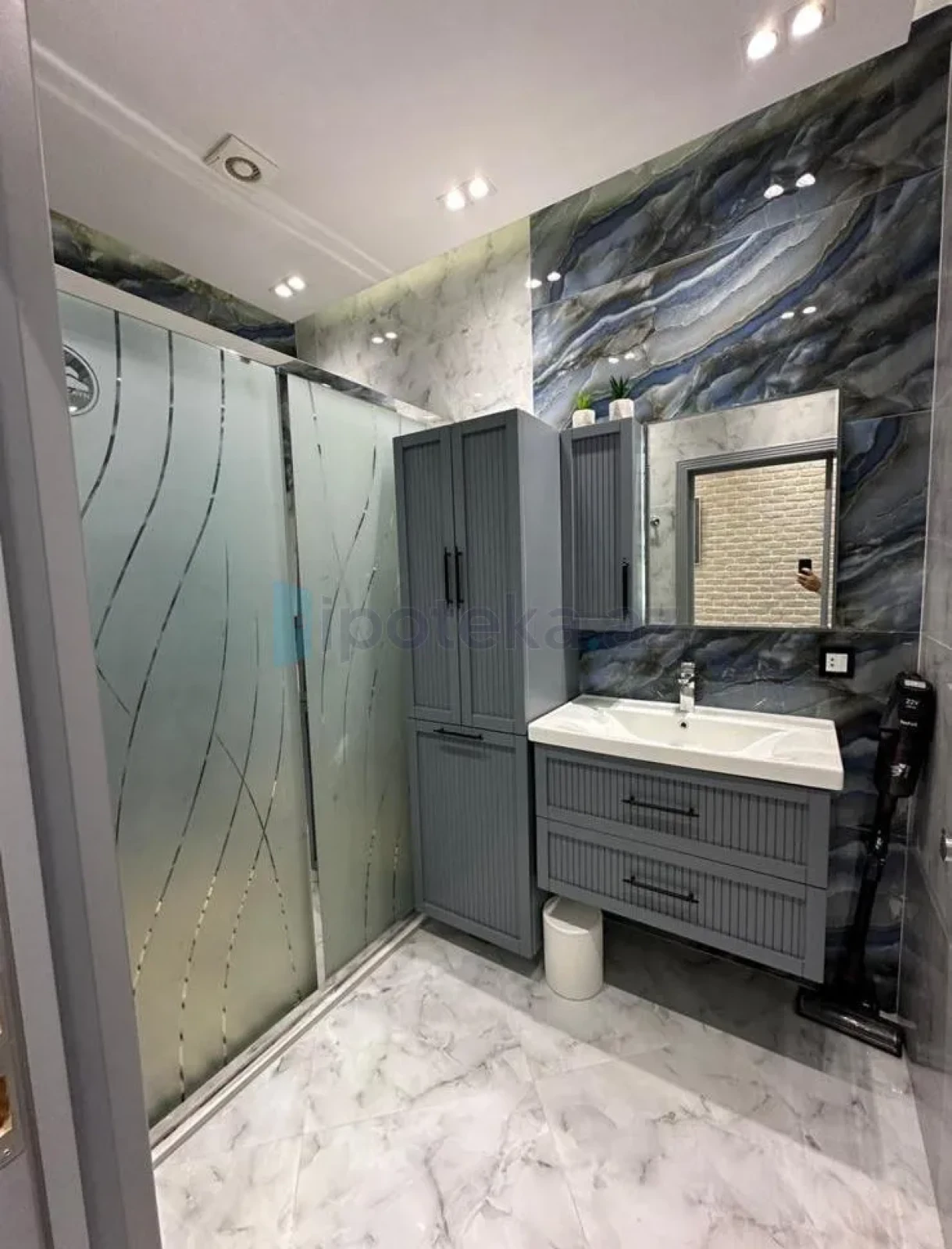 Satılır 3 otaqlı yeni tikili 117 m²