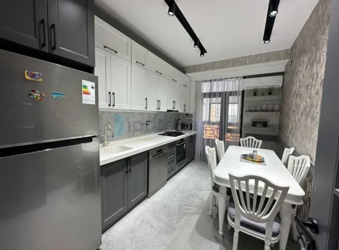 Satılır 3 otaqlı yeni tikili 117 m²