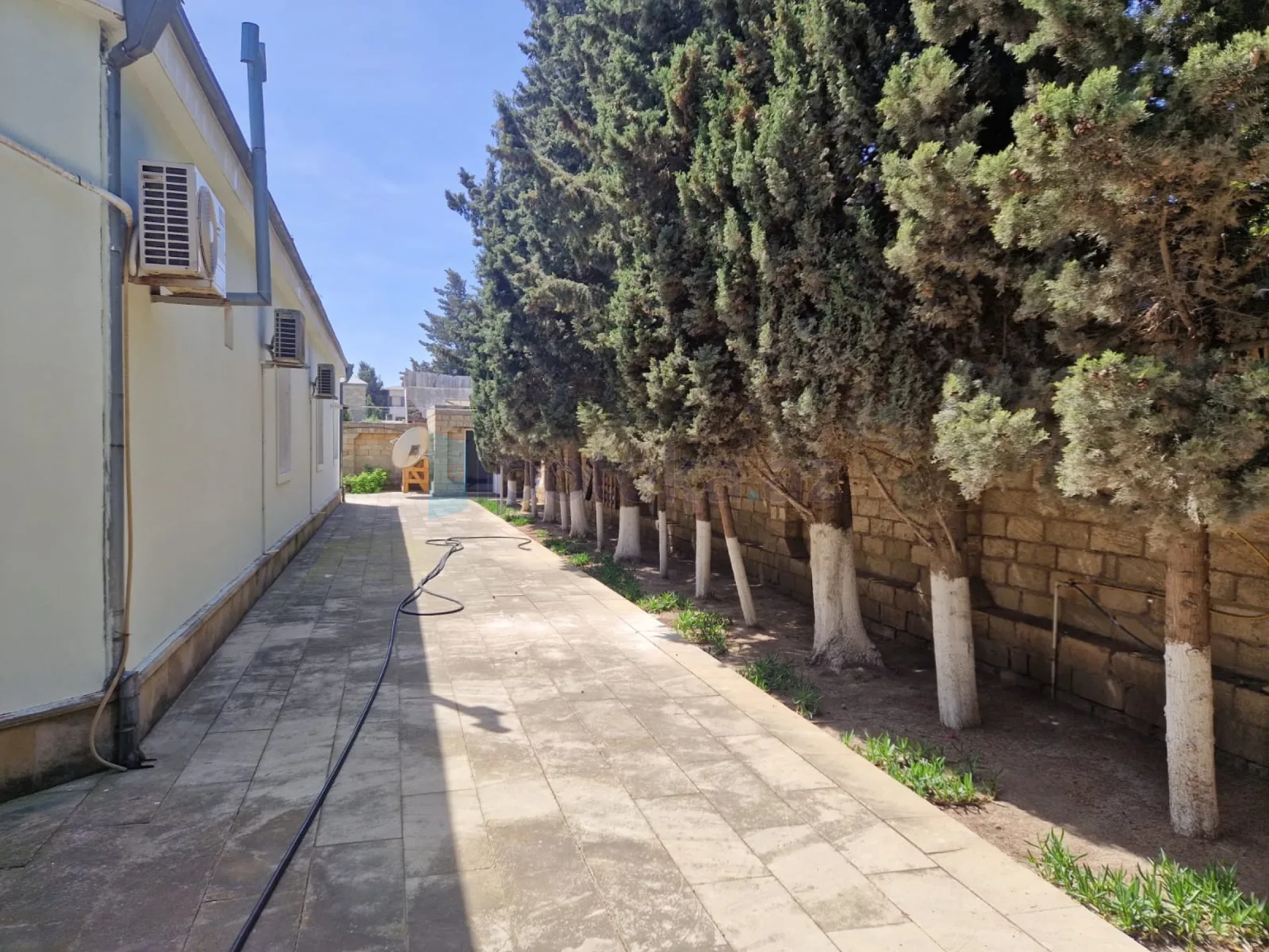 Satılır 4 otaqlı həyət evi 150 m²