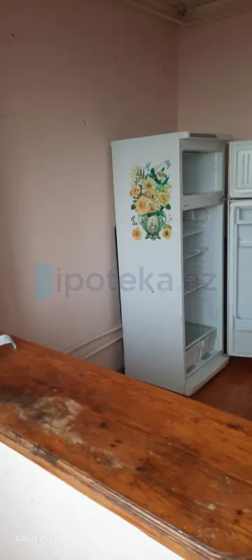 Satılır 2 otaqlı köhnə tikili 52 m²