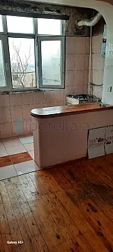 Satılır 2 otaqlı köhnə tikili 52 m²
