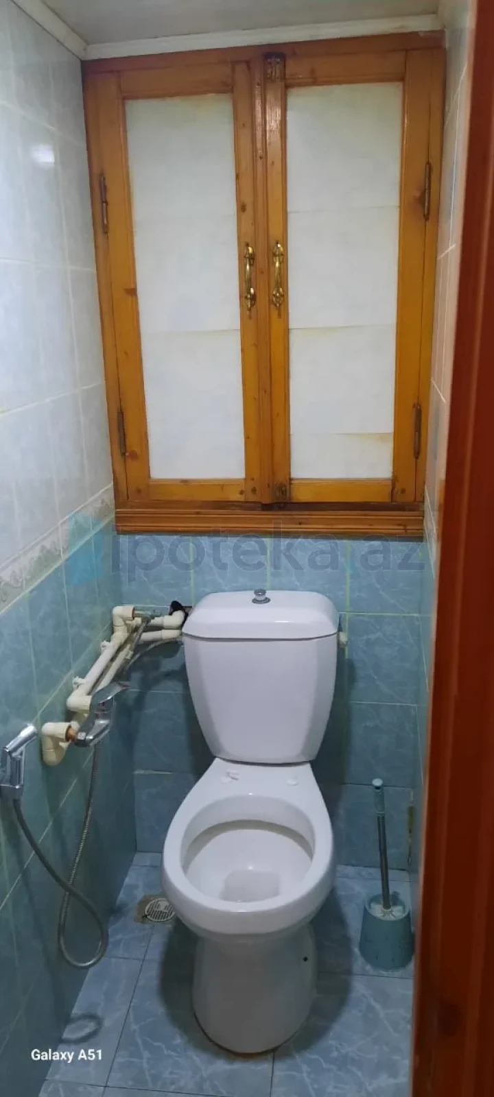 Satılır 2 otaqlı köhnə tikili 52 m²